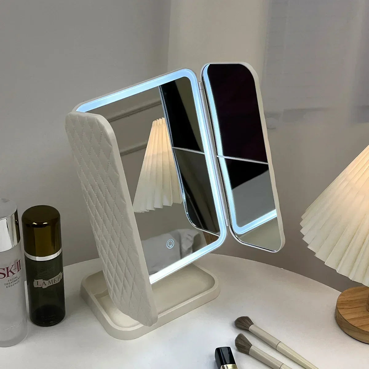 Miroir de maquillage tactile LED à 3 volets